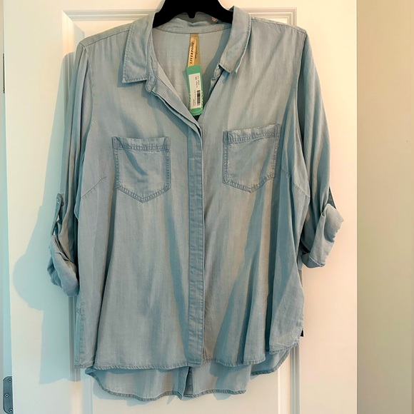 Liverpool chambray shirt by Stitch Fix - Picture 1 of 3